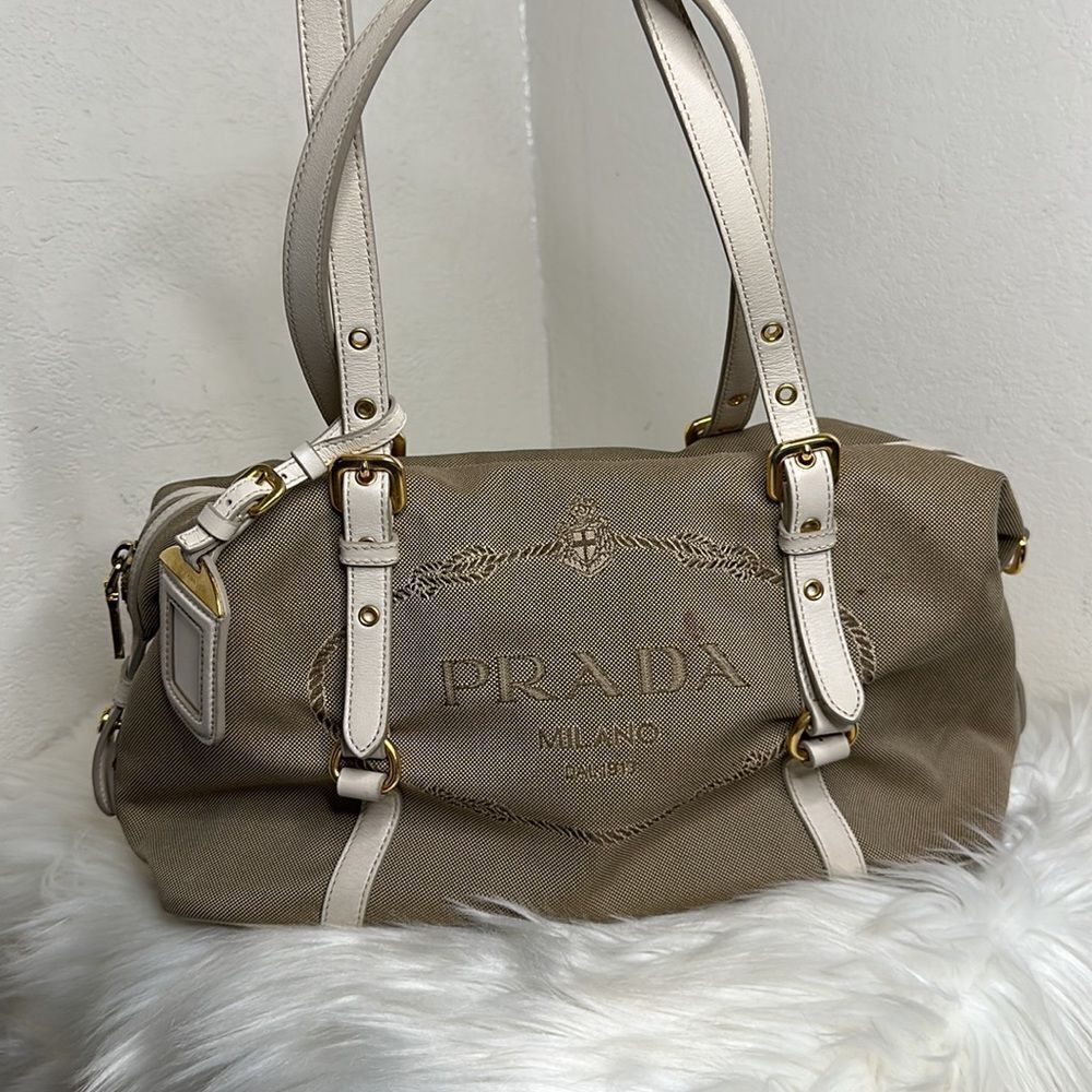 💯Authentic Prada Canapa Logo Handbag🍀 - Picture 16 of 17